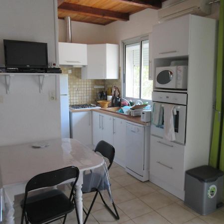 Apart Climatise T3 St Pierre La Mer 1 Er Etage, 4 Pers Fleury  Exteriér fotografie