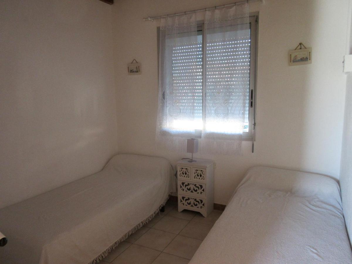 Apart Climatise T3 St Pierre La Mer 1 Er Etage, 4 Pers Fleury  Exteriér fotografie
